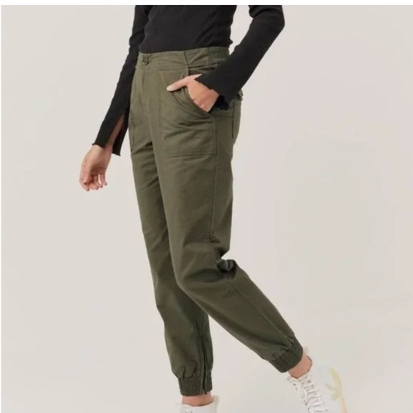 Pact Woven Twill Utility Olive Green Organic Cotton Joggers Pants - Picture 1 of 7